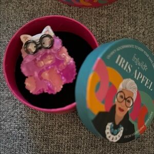 Iris Apfel Pink A Pooch Amongst the Pompoms Brooch New in Box